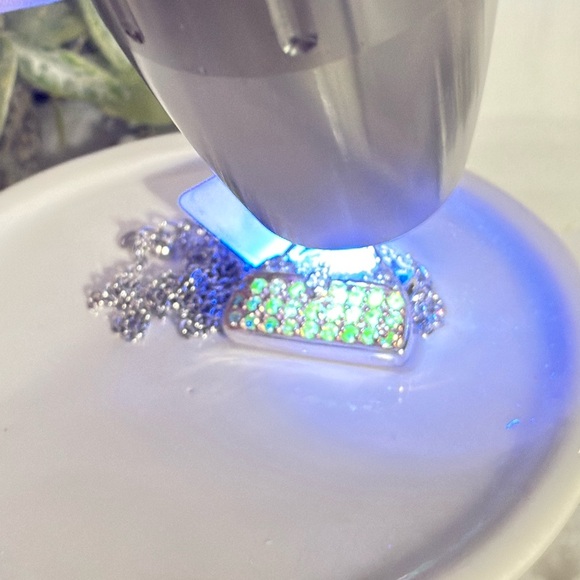 Crystal Sparkling Handbag
Clutch Purse Chain Necklace - Picture 6 of 9